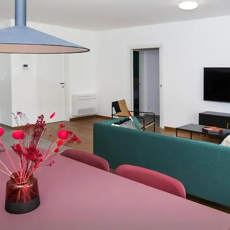 Rivus Apartment *