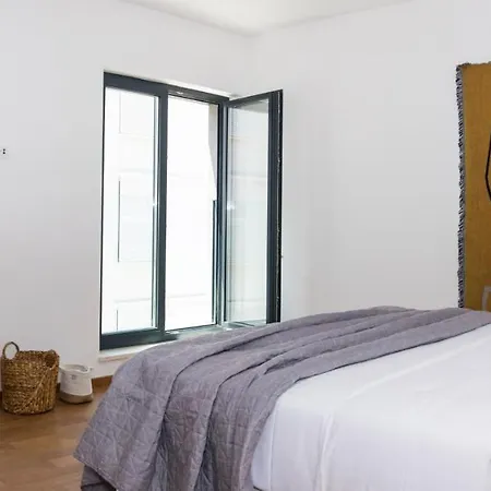 Rivus Apartment